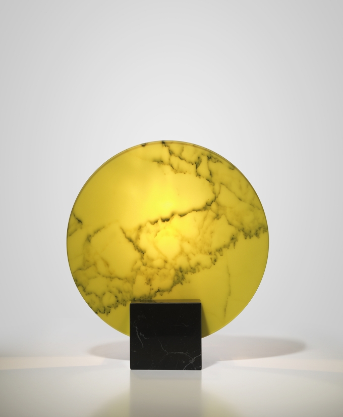 croppedimage680825-Acid-Marble-Table-Lamp-Studio-01