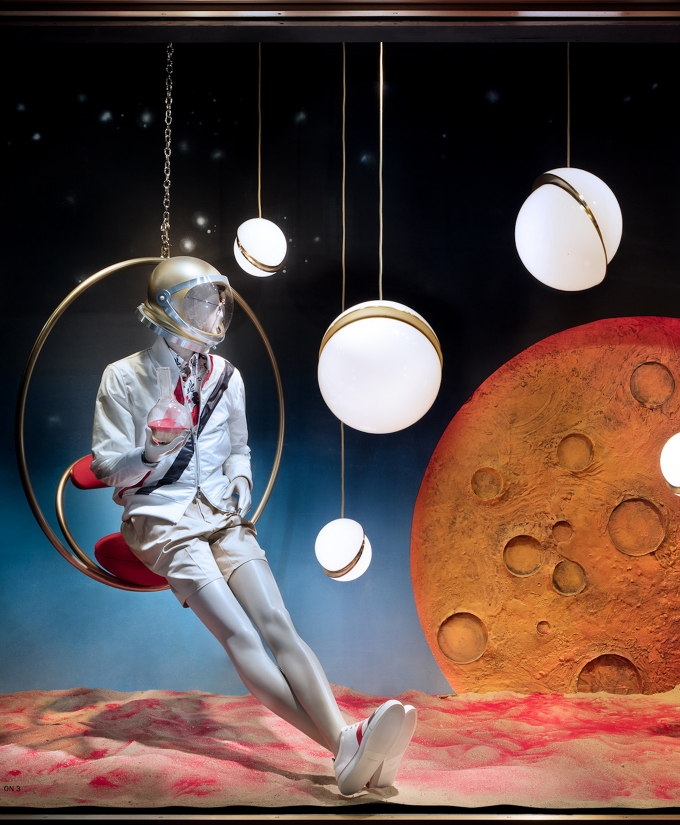 croppedimage680825-Explore-by-Lee-Broom-for-Bergdorf-Goodman-photo-credit-Ricky-Zehavi3