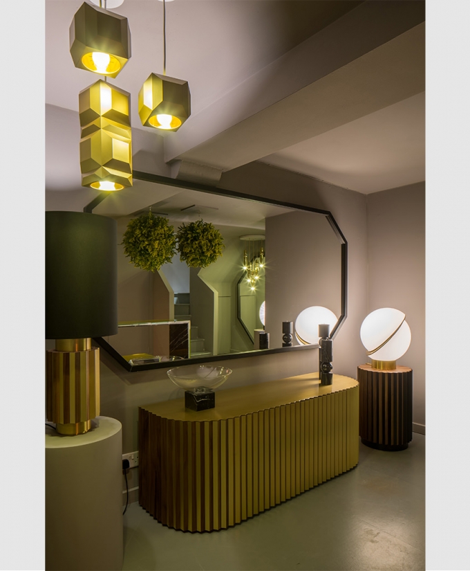 croppedimage680825-Flower-Shop-Installation-01