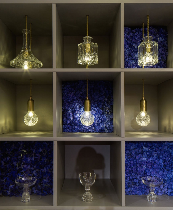 croppedimage680825-Flower-Shop-Installation-10