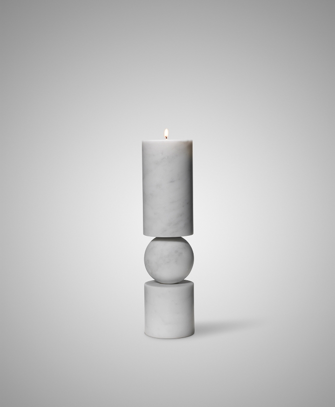 croppedimage680825-Fulcrum-Candlestick-Small-White-Marble-with-candle-Studio (1)