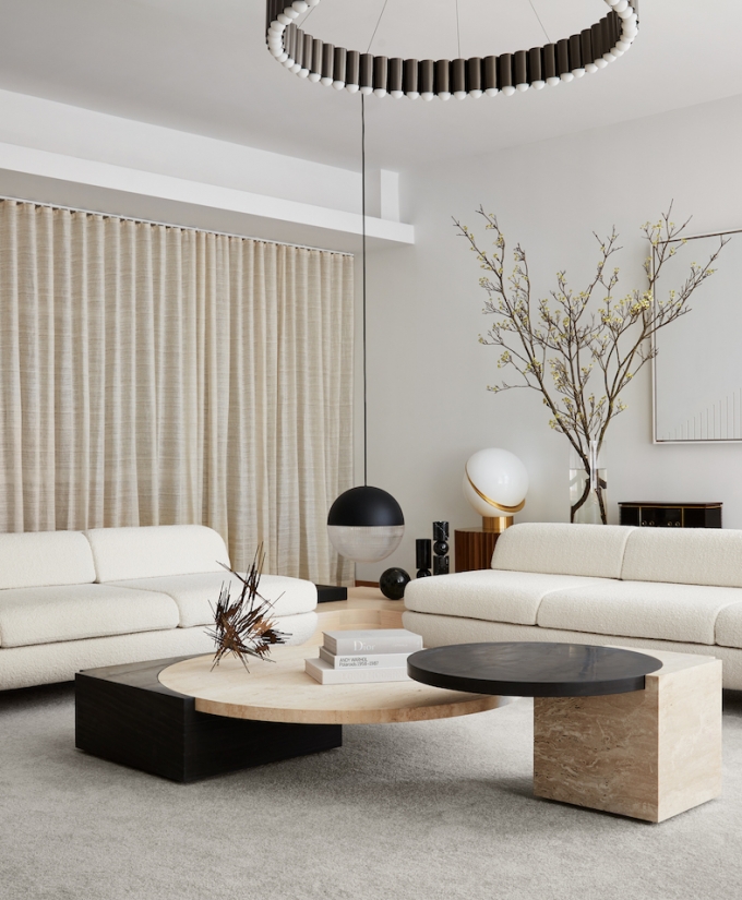 croppedimage680825-LeeBroom-06-Living-Room-SKJ (1)