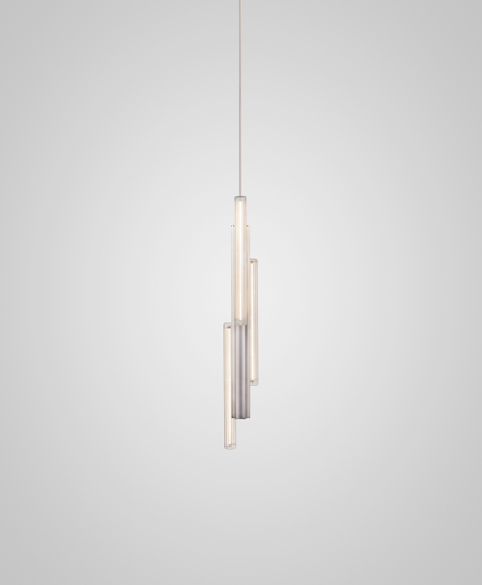 croppedimage680825-P-Hail-3-light-Short-silver2