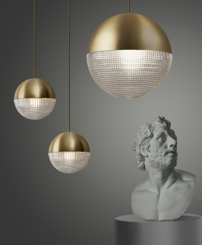 croppedimage680825-P-Little-Lens-Flair-Lifestyle-Greek-Head